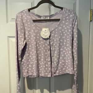 Lavender spring cardigan with daisies NWT